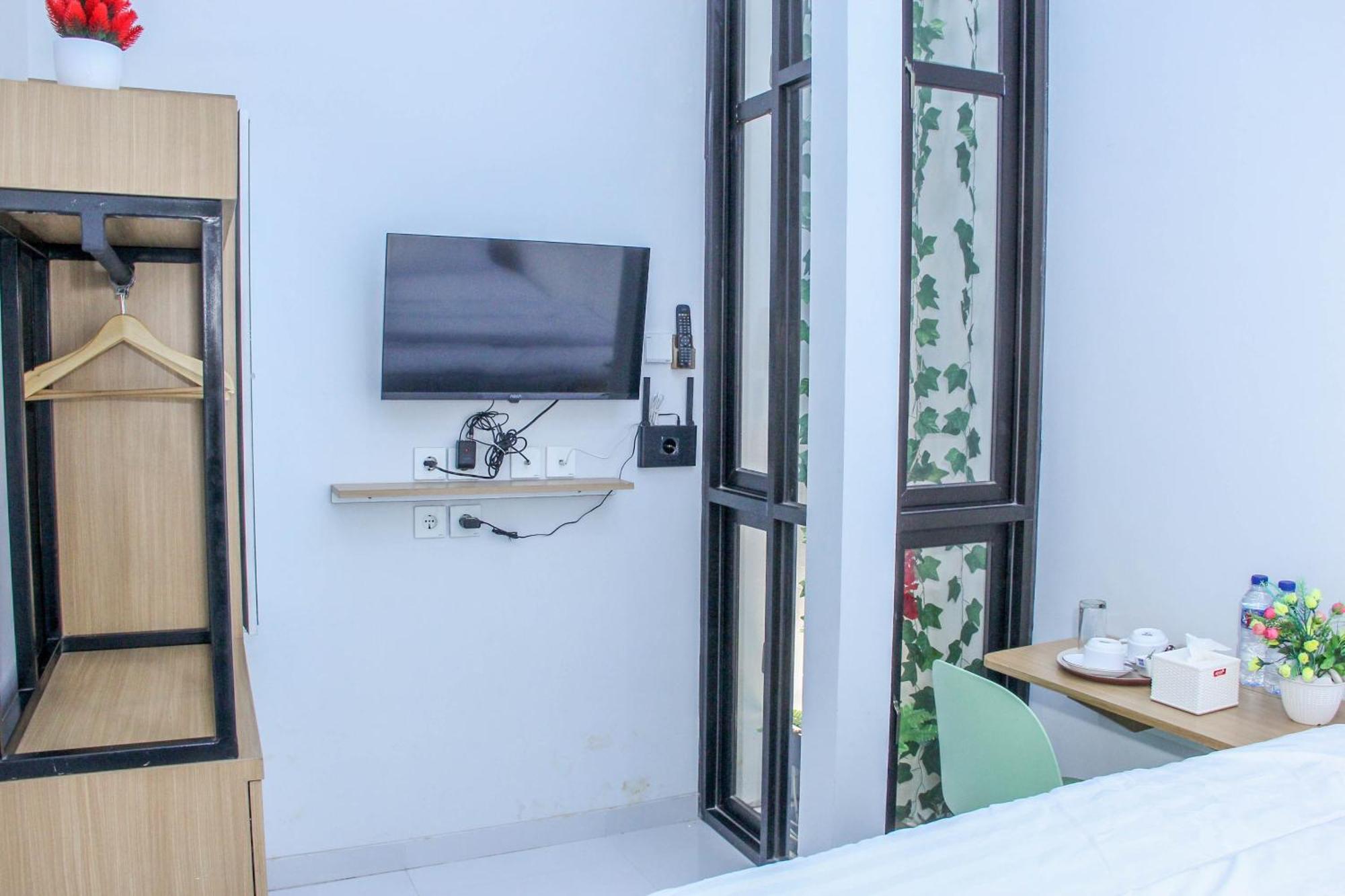 בנדונג Laswi Syariah Guest House מראה חיצוני תמונה